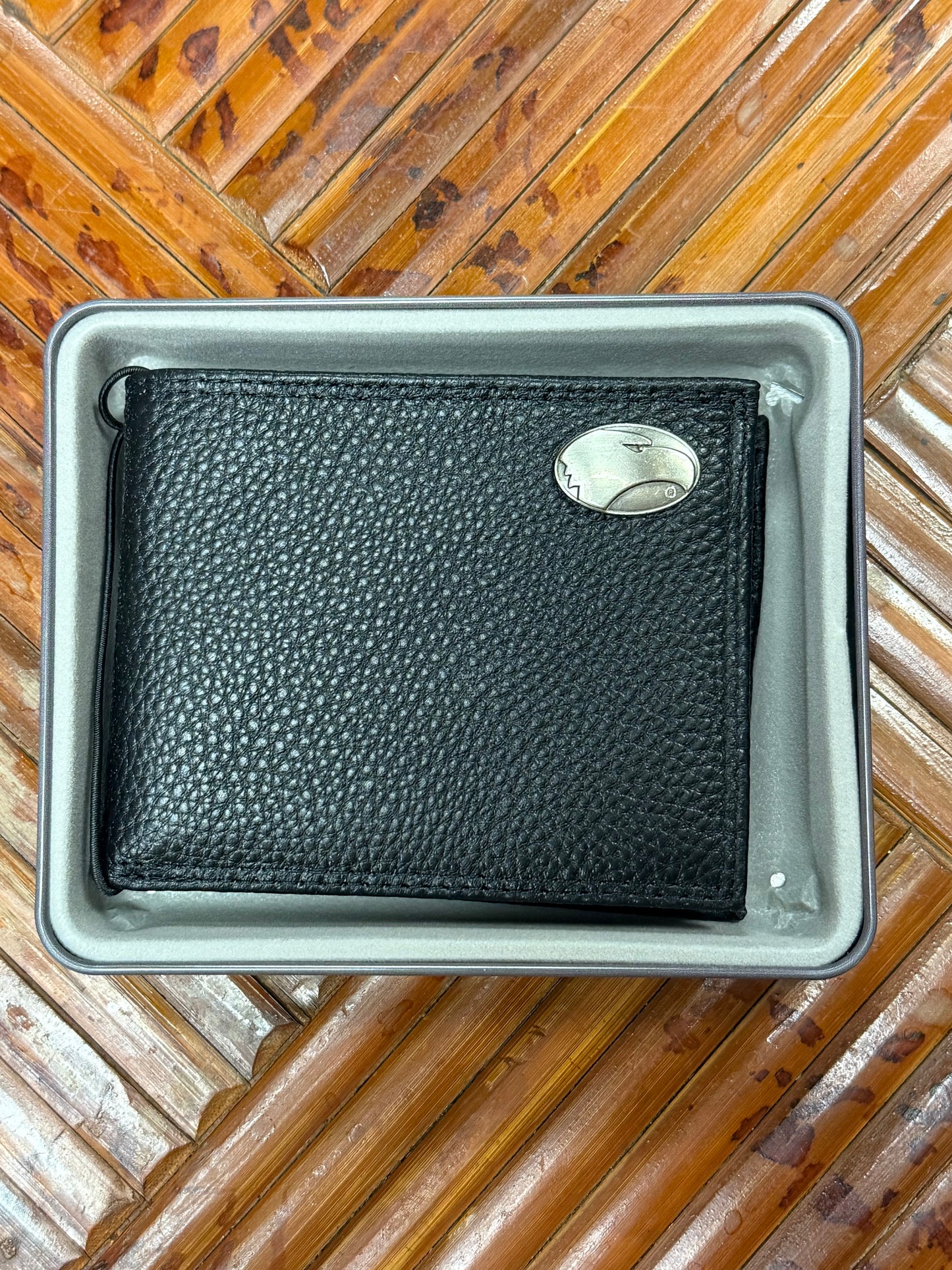 Black Pebble Passcase Wallet | Georgia Southern Eagles