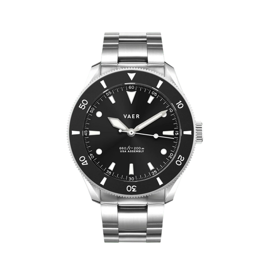 Vaer Watch, D4 Meridian - Black Matte USA Solar | Steel Bracelet