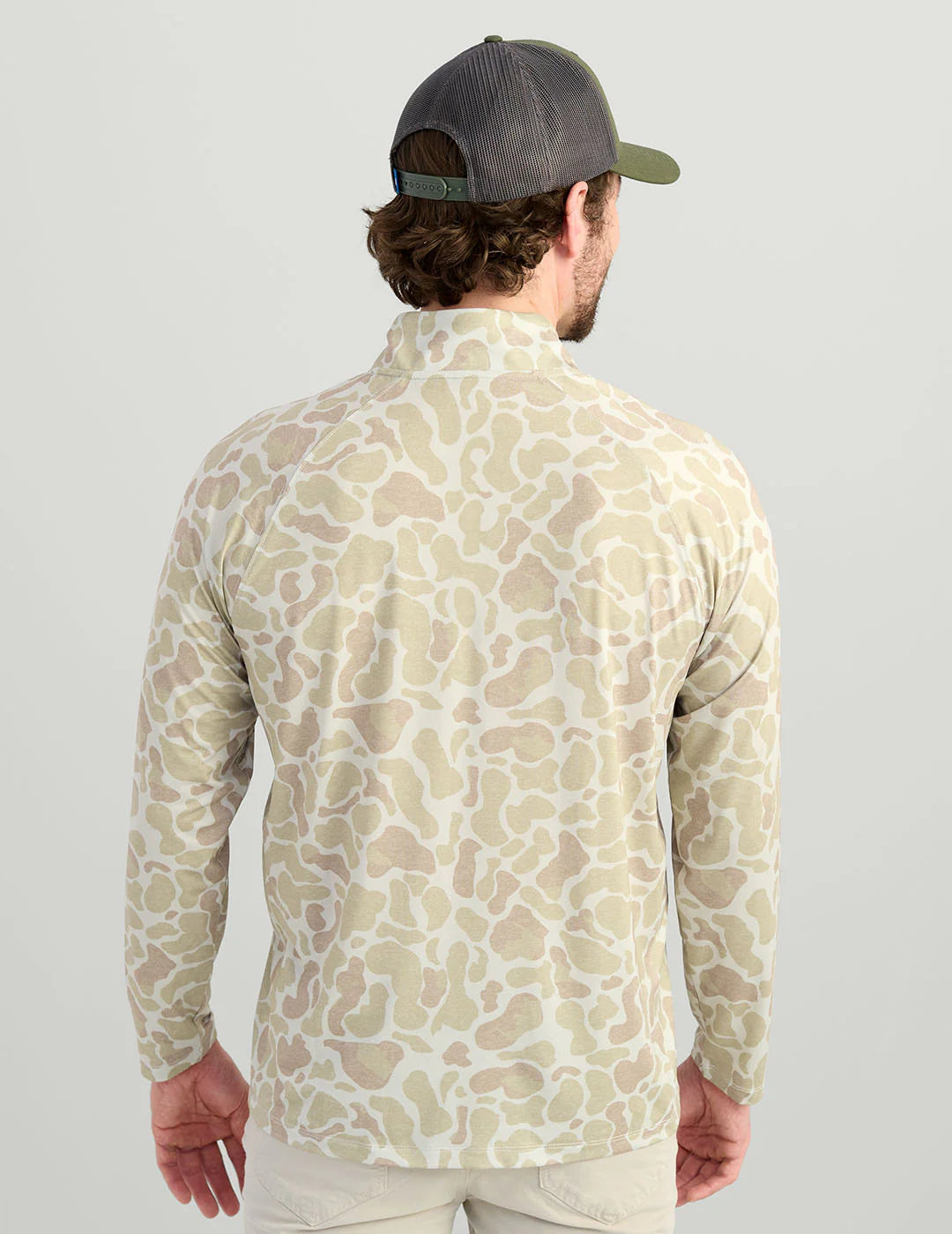 Huk | Airweight Printed Quarter Zip, Sand Camo