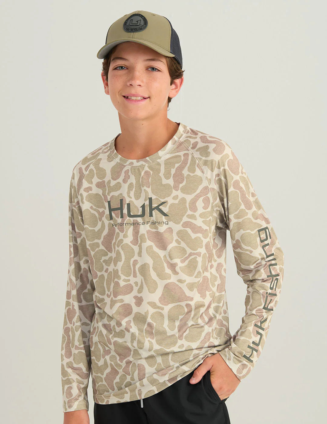 Huk | Youth - Airweight Crewneck, Sand Camo