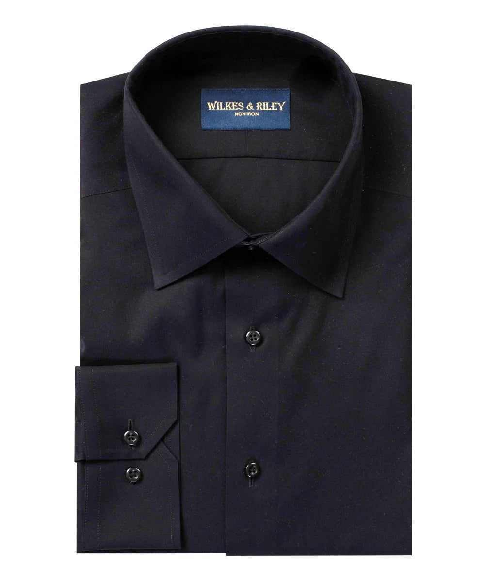 Tailored Fit Black Spread Collar